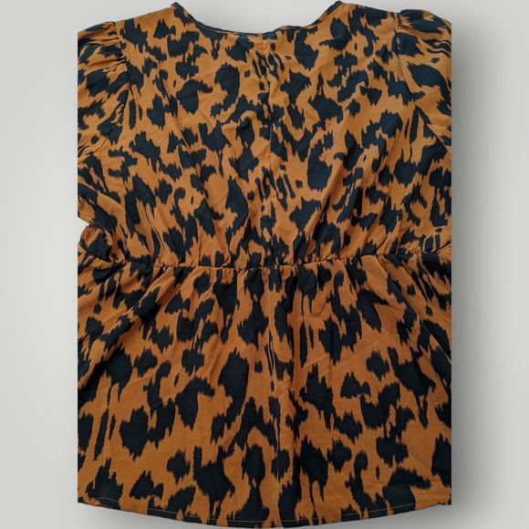 Shein CURVE Women's PLUS 3XL Leopard Print STRETCH Lightweight Blouse Top - Picture 12 of 13